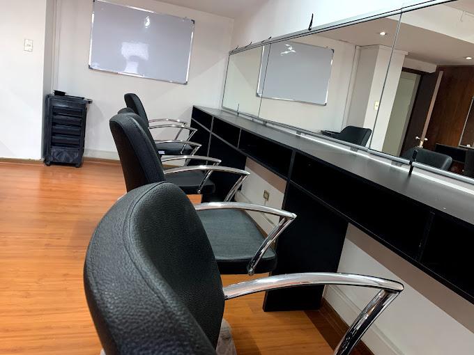 Sala de Práctica Sede Santiago - Curso de Barbería en Concepción -  Pack Barbero Estructural - Innova')}